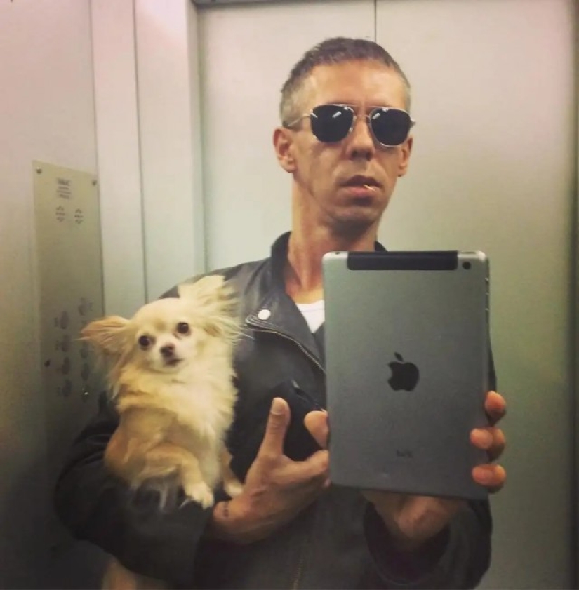 Estudio: a las mujeres les gustan los hombres con perros pequeños en brazos Estudio: a las mujeres les gustan los hombres con perros pequeños en brazos