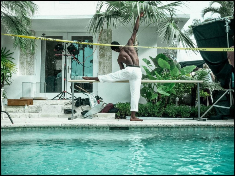 Eternal female ambitions: how was the shooting of the new Pirelli calendar