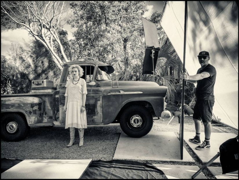 Eternal female ambitions: how was the shooting of the new Pirelli calendar