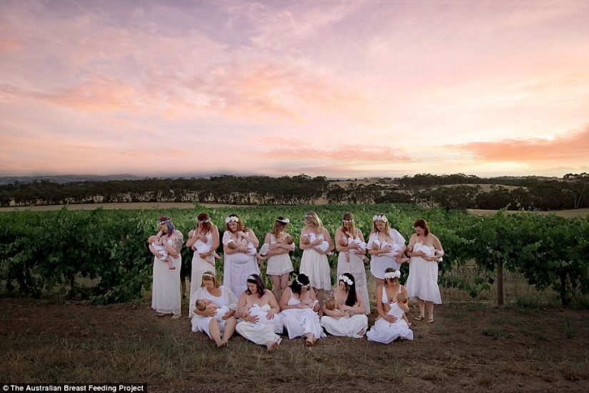 "Every nursing mother should feel like a goddess": a project from an Australian photographer