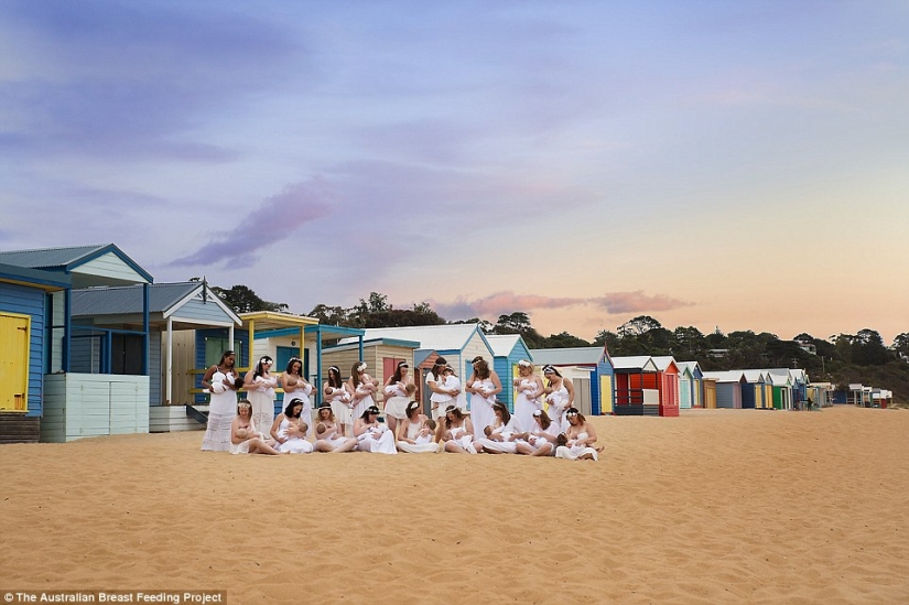 "Every nursing mother should feel like a goddess": a project from an Australian photographer