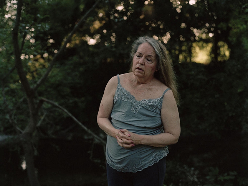 Everyday life of a schizophrenic son Everyday life of a schizophrenic son