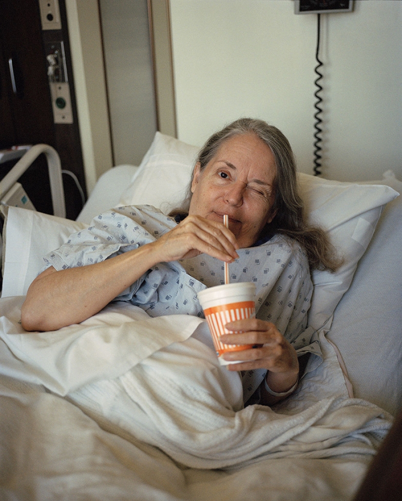 Everyday life of a schizophrenic son Everyday life of a schizophrenic son