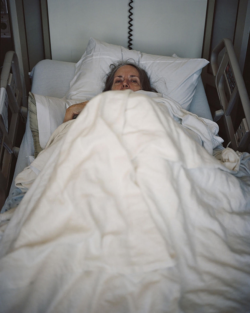 Everyday life of a schizophrenic son Everyday life of a schizophrenic son