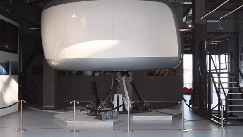 Everything is fine, we are falling: ordinary people are given control of a passenger plane Everything is fine, we are falling: ordinary people are given control of a passenger plane