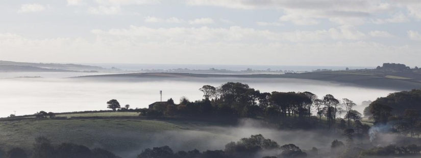 Everything is ghostly — fascinating photos for those who love autumn