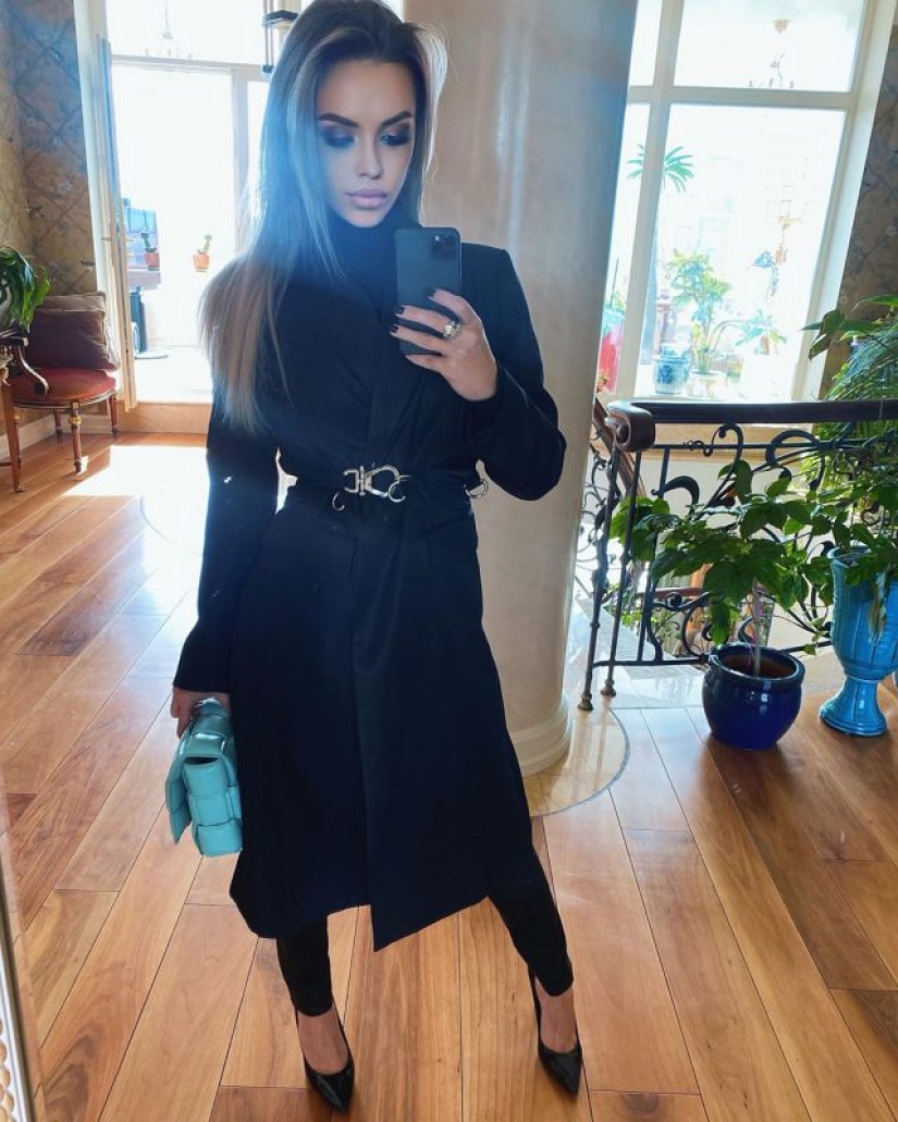 Ex esposa sexy de Kerzhakov Milan Tulpanova se convirtió en miembro del Consejo de Cultura de la Duma Estatal