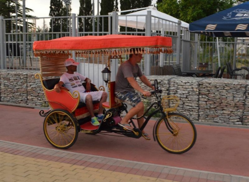 Examples of the most unusual taxis: 10 photos