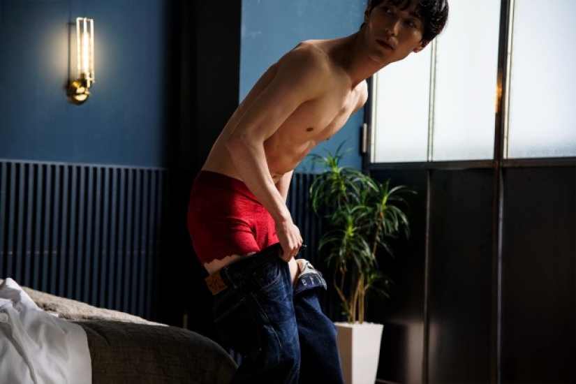 Fabricante de ropa interior japonesa ha lanzado calzoncillos de encaje para hombre