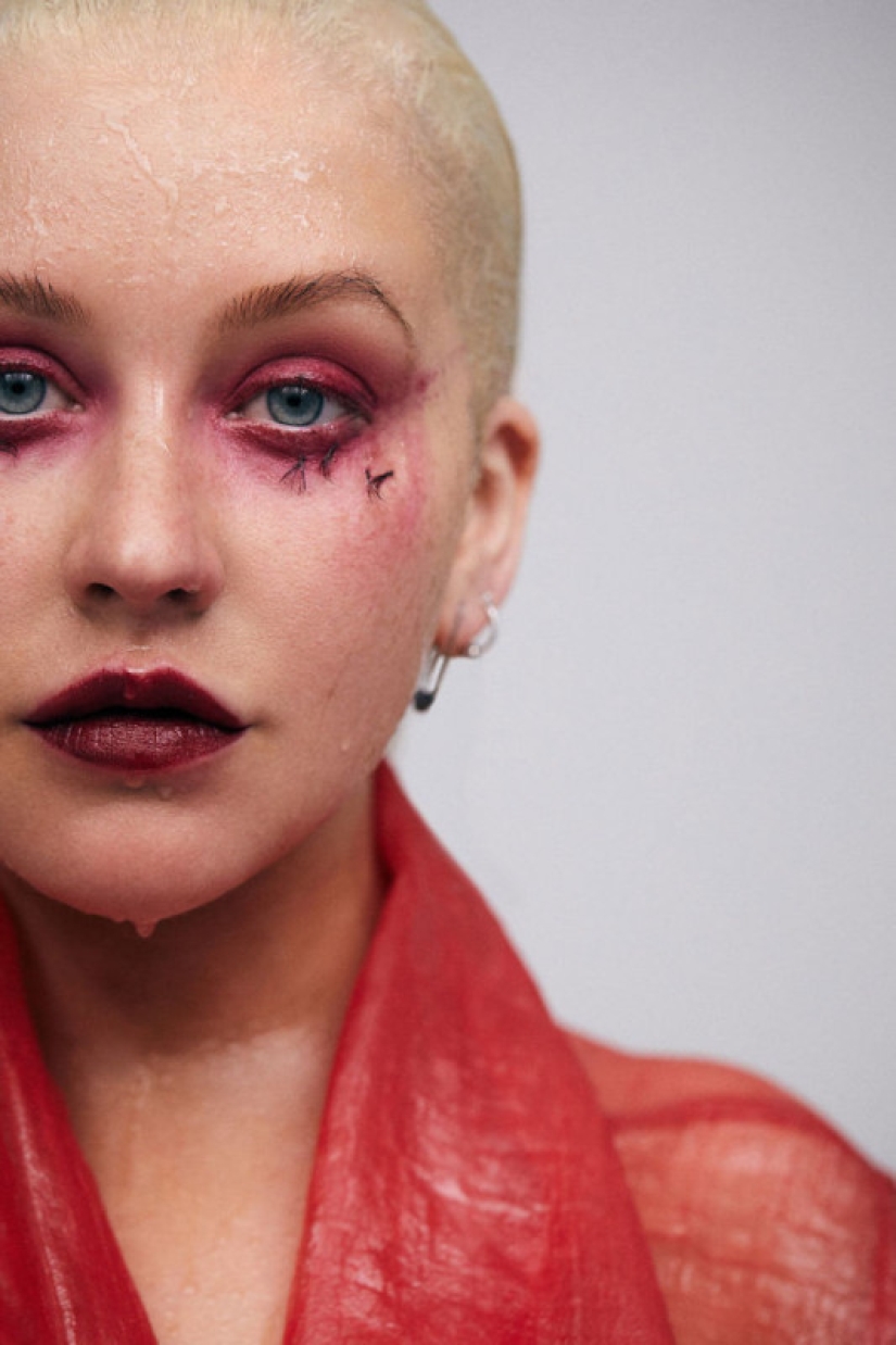 Fans won't recognize Christina Aguilera in a photo shoot without makeup Fans won't recognize Christina Aguilera in a photo shoot without makeup