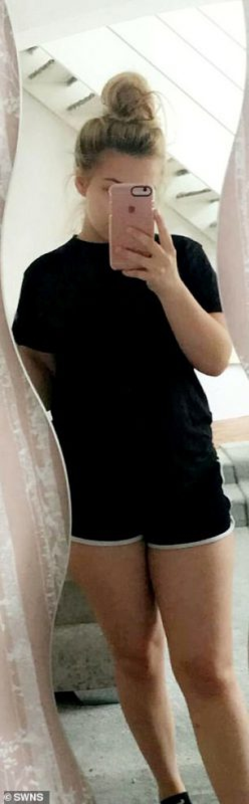 Fell asleep as a girl — woke up as a mom: an 18-year-old student gave birth to a healthy baby while in a coma