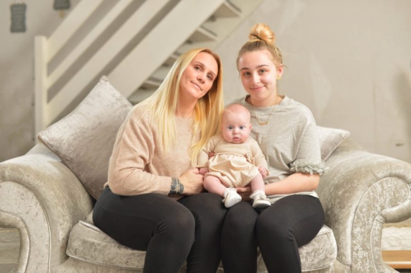 Fell asleep as a girl — woke up as a mom: an 18-year-old student gave birth to a healthy baby while in a coma Fell asleep as a girl — woke up as a mom: an 18-year-old student gave birth to a healthy baby while in a coma