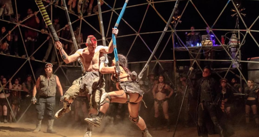 Festival salvaje en el desierto al estilo de "Mad Max": Wasteland Weekend 2018 Festival salvaje en el desierto al estilo de "Mad Max": Wasteland Weekend 2018