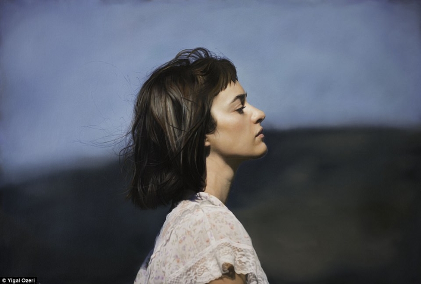 Few people can see what's wrong with these photos of women Few people can see what's wrong with these photos of women