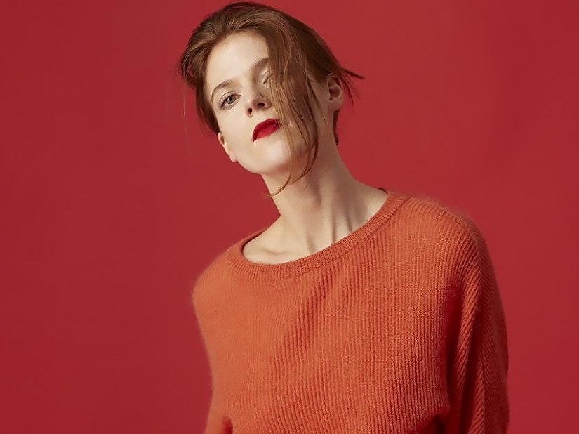 Fire beauties! Red-haired actresses and models