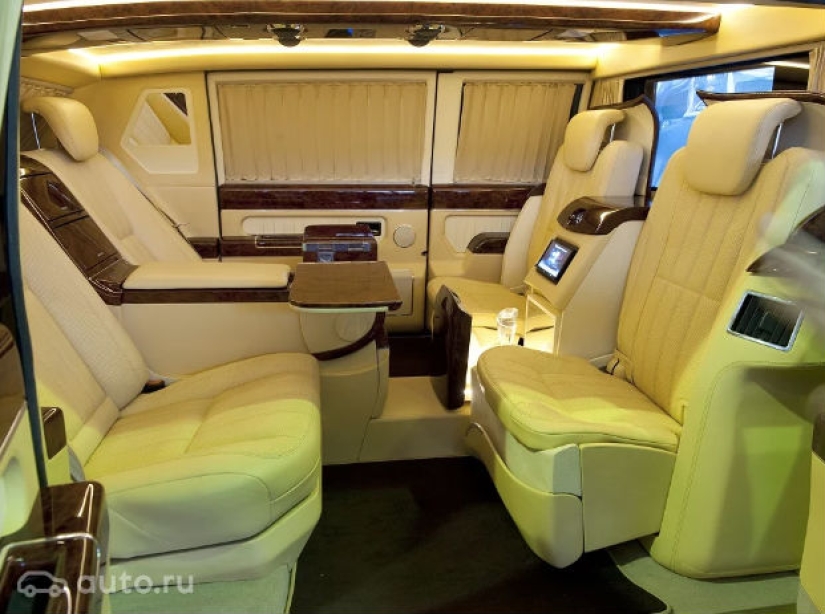 For sale is a ZIL limousine for 70 million rubles, which Putin did not like