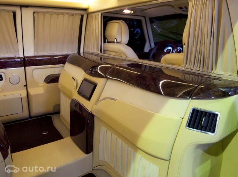 For sale is a ZIL limousine for 70 million rubles, which Putin did not like
