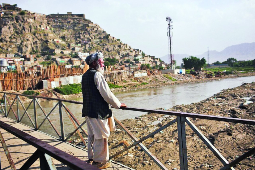 Forbidden Love: A Shakespearean Story with a happy Ending