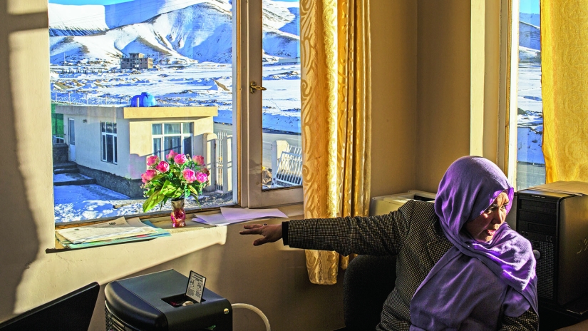 Forbidden Love: A Shakespearean Story with a happy Ending