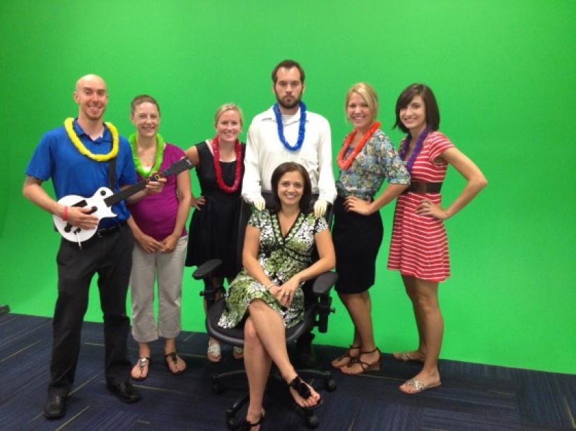 Fotos ridículas y divertidas de fiestas corporativas de Año Nuevo