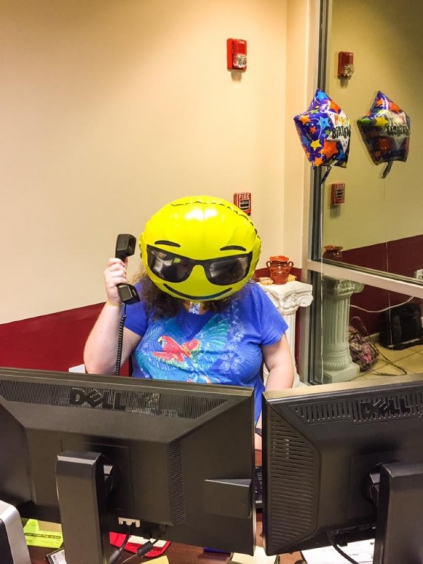 Fotos ridículas y divertidas de fiestas corporativas de Año Nuevo