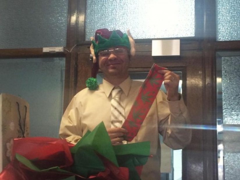 Fotos ridículas y divertidas de fiestas corporativas de Año Nuevo