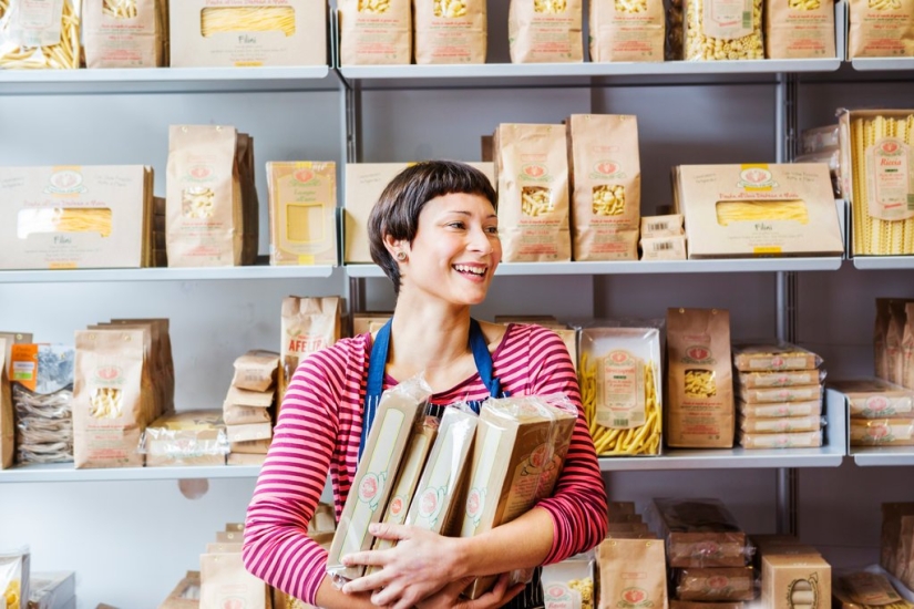 From bed to gym: how feminism influenced the image of a woman in photo banks From bed to gym: how feminism influenced the image of a woman in photo banks