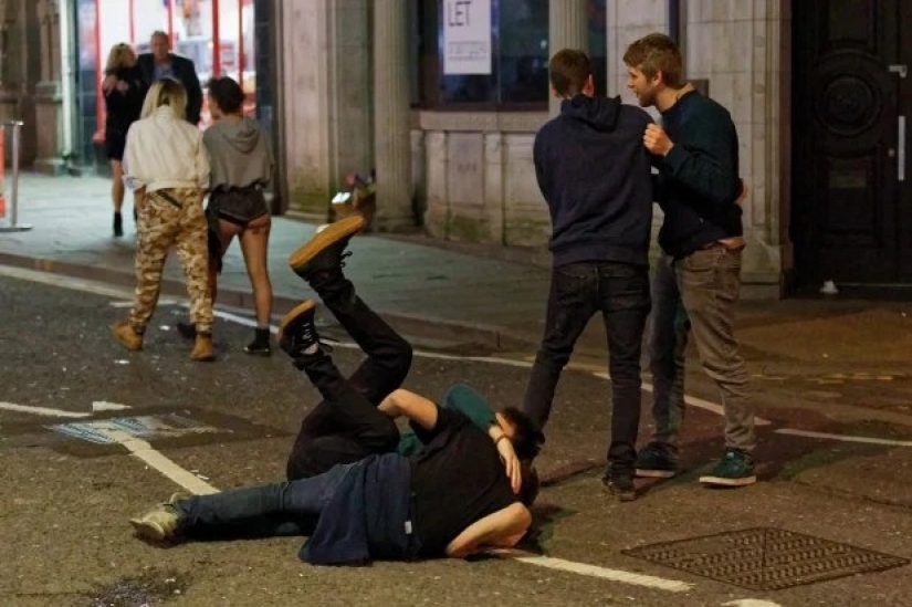 Fuegos artificiales de Año Nuevo: el brillante final de un atracón festivo en el Reino Unido