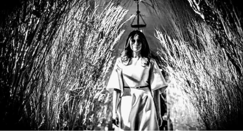 "Funeral muy extraño": las redes sociales parodian la decoración festiva de la Casa Blanca de Melania Trump