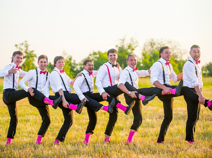Funny wedding pictures with the participation of the groom's friends
