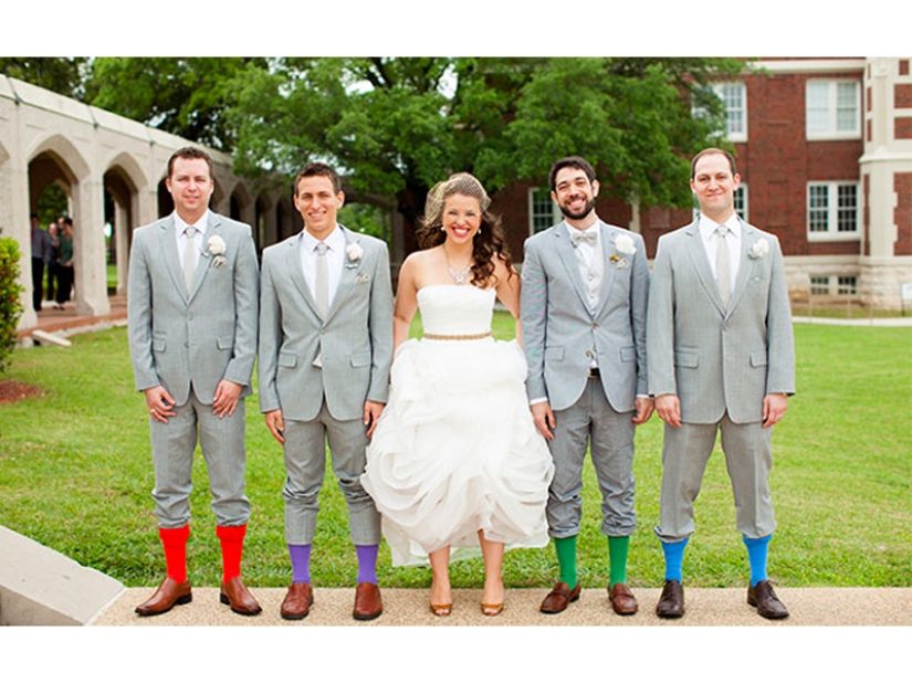 Funny wedding pictures with the participation of the groom's friends