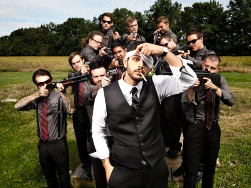 Funny wedding pictures with the participation of the groom's friends
