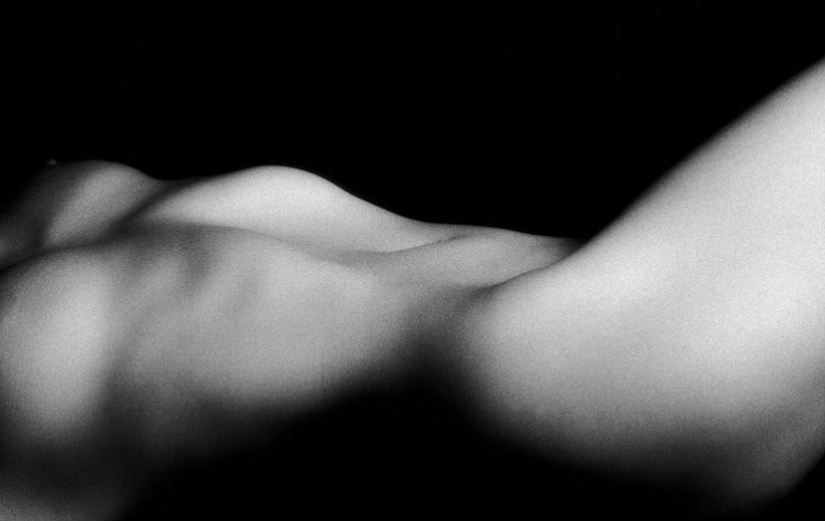 Gentle eroticism from photographer Robert Farber Gentle eroticism from photographer Robert Farber