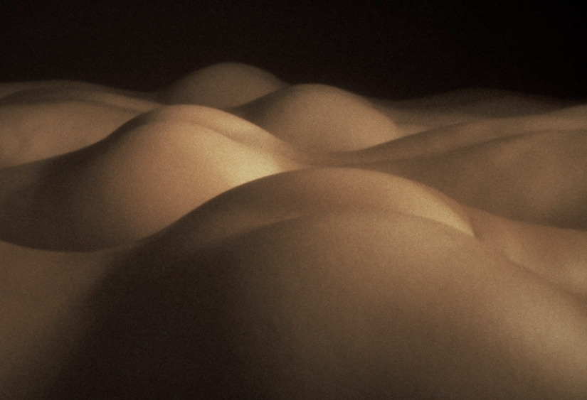 Gentle eroticism from photographer Robert Farber Gentle eroticism from photographer Robert Farber