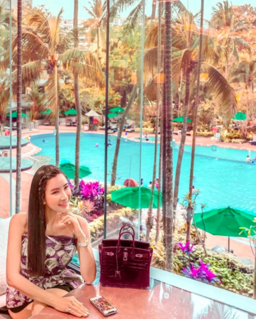 Get women off the screens: a former flight attendant has collected a collection of Hermès bags worth $ 2 million