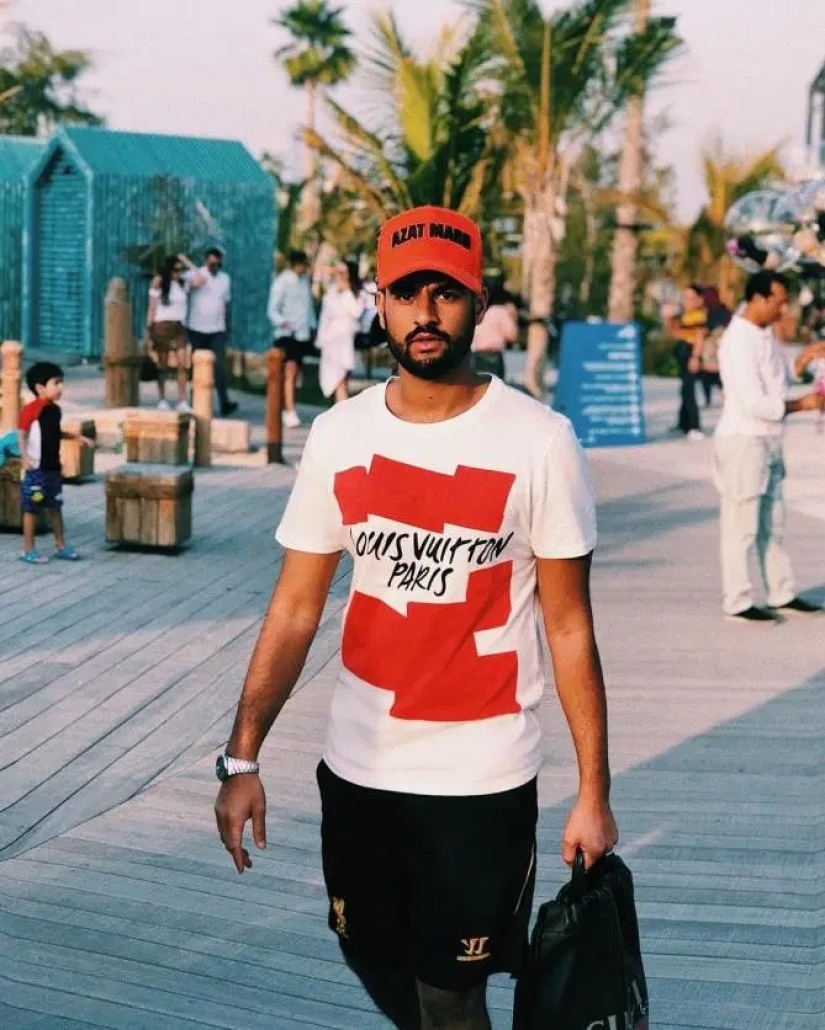 Golden kids: the offspring of the stars of the TV show The Real Housewives of Cheshire burn through life cooler than their parents Golden kids: the offspring of the stars of the TV show The Real Housewives of Cheshire burn through life cooler than their parents