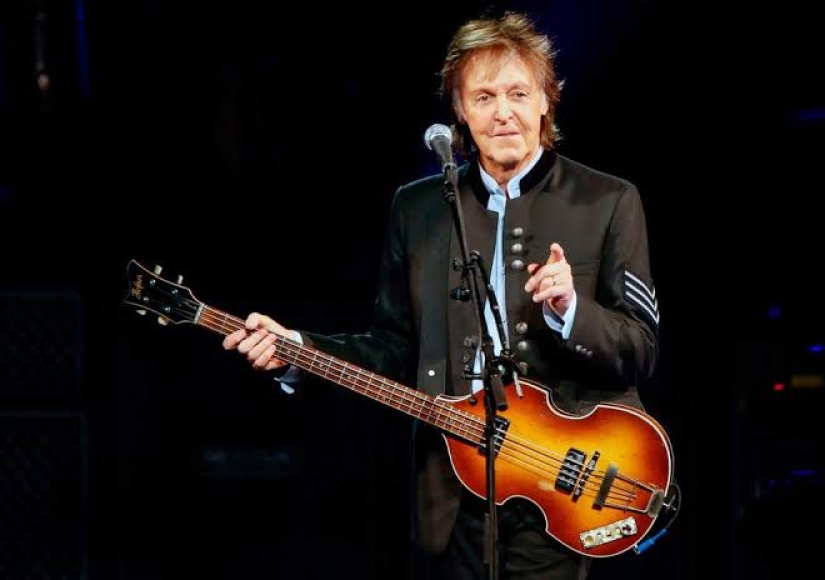 Golden Strings: The 10 richest Guitarists of 2019