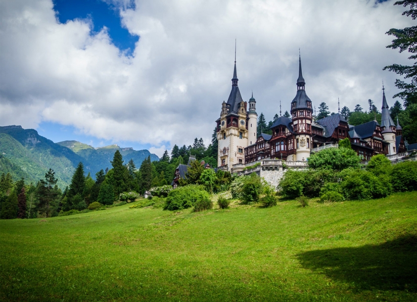 Gorgeous Romania Gorgeous Romania