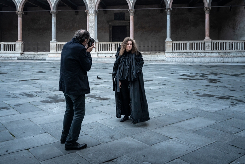 Han aparecido las primeras tomas de la filmación del calendario Pirelli 2020. Y son geniales