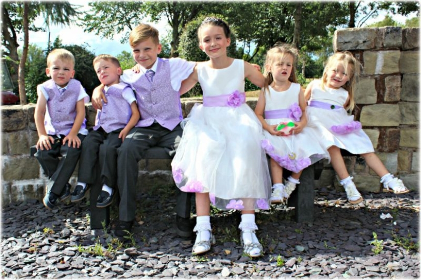 Happiness multiplied by 4 and worries divided by 2: the mathematics of raising wonderful quadruplets