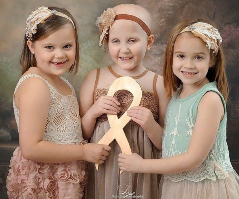 Having defeated cancer, the girls repeated the photo shoot taken at the beginning of the journey Having defeated cancer, the girls repeated the photo shoot taken at the beginning of the journey