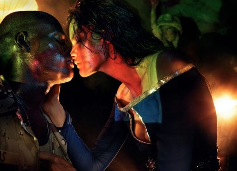 "Haz el amor, no la guerra": El proyecto fotográfico más controvertido de Stephen Maisel