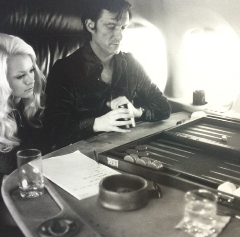 Heptagram — retroesternal el principal de playboy en el planeta