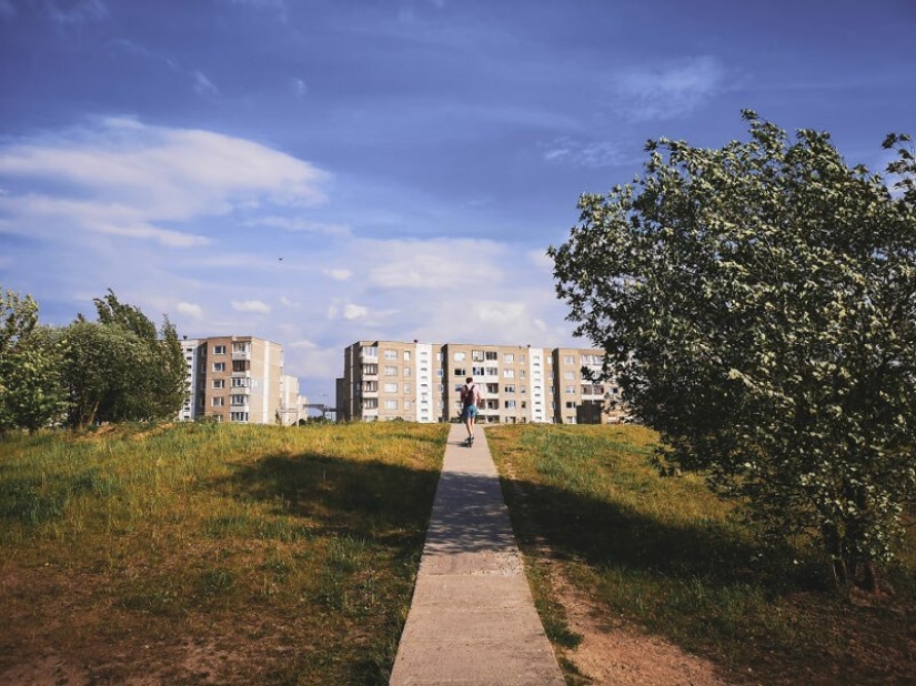 Here's what the Lithuanian neighborhood looks like, where the British filmed Chernobyl