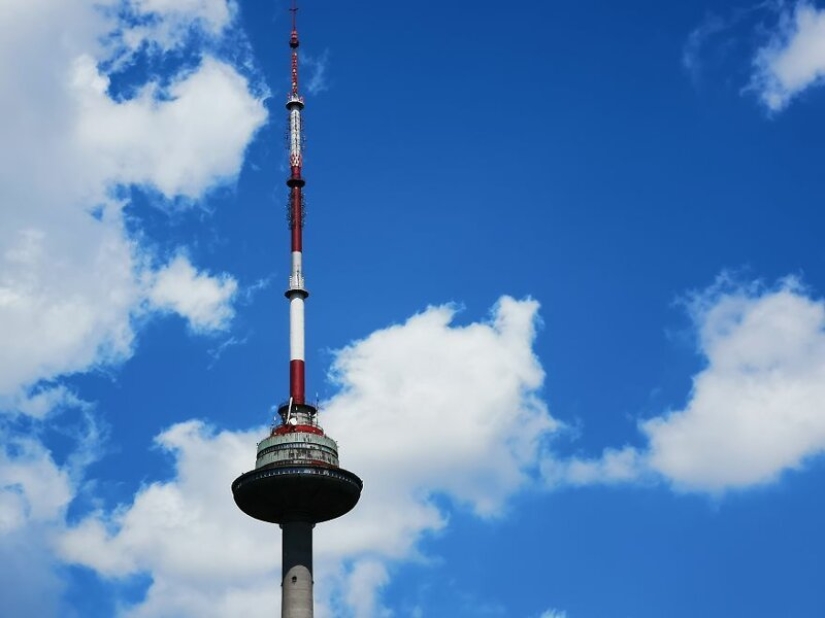 Here's what the Lithuanian neighborhood looks like, where the British filmed Chernobyl