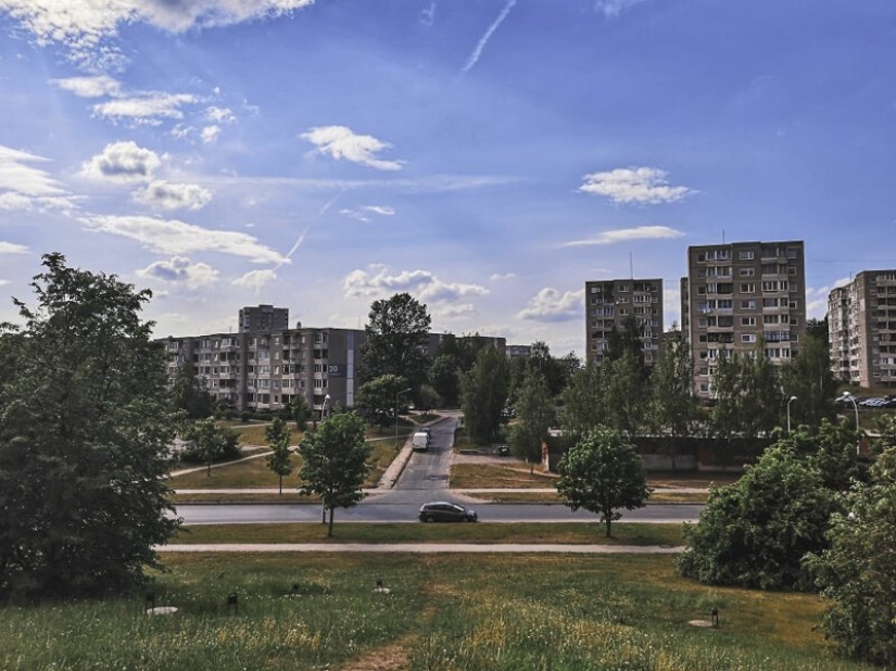 Here's what the Lithuanian neighborhood looks like, where the British filmed Chernobyl