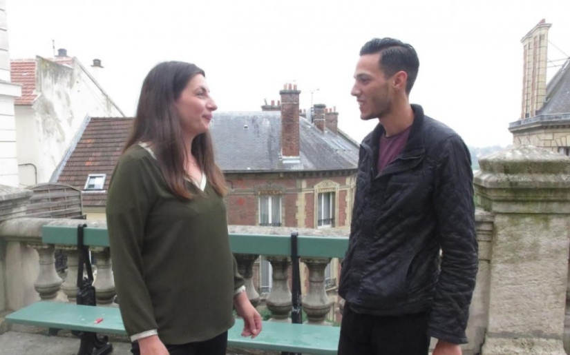 Héroe olvidado: Migrante ilegal que salvó a dos niños de un incendio se enfrenta a la deportación de Francia Héroe olvidado: Migrante ilegal que salvó a dos niños de un incendio se enfrenta a la deportación de Francia