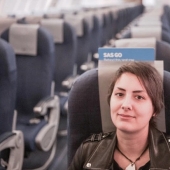 High feelings: 30-year-old German woman wants to marry a plane