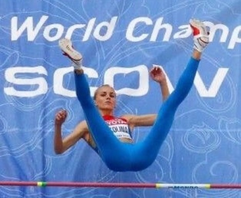 Hilarious Sports Pics That Were Taken At Just The Right Moment