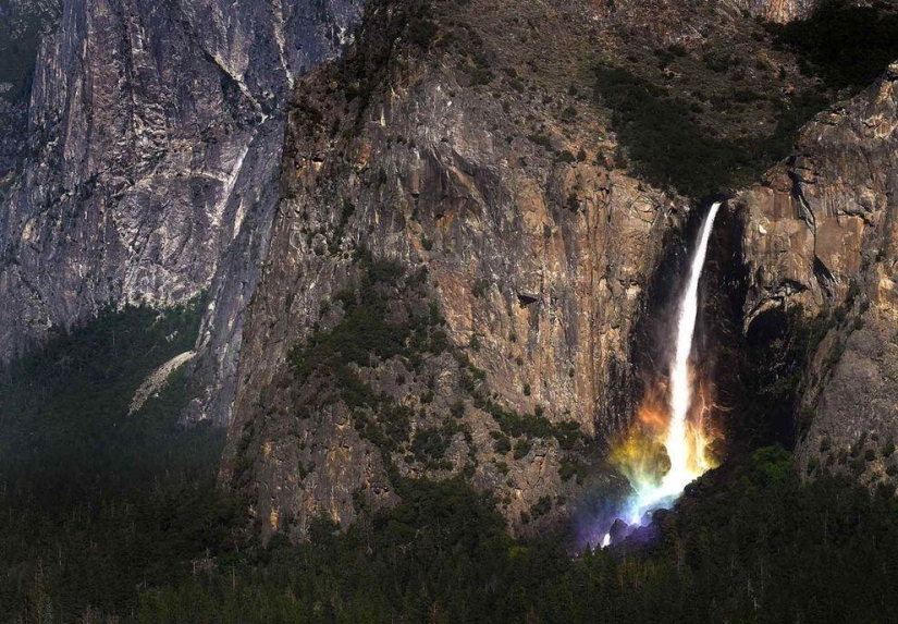 Horse Tail Waterfall» Horse Tail Waterfall»